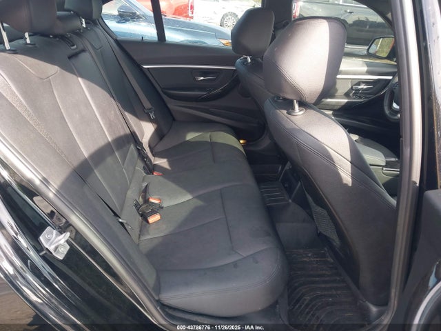 2017 BMW 330E WBA8E1C31HA159306 Photo 7