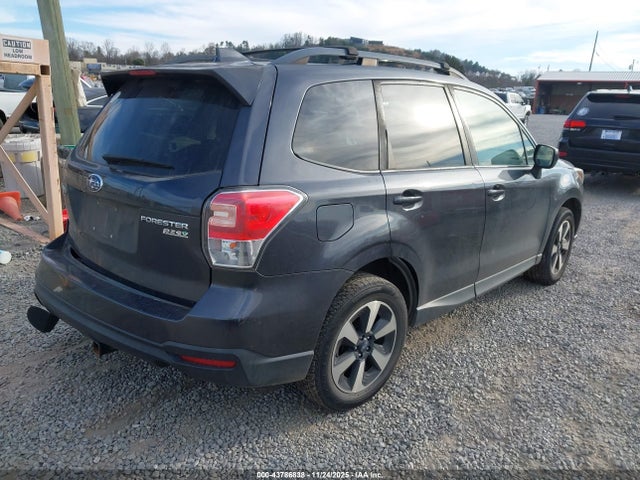 2017 SUBARU FORESTER JF2SJAGC9HH568046 Photo 3