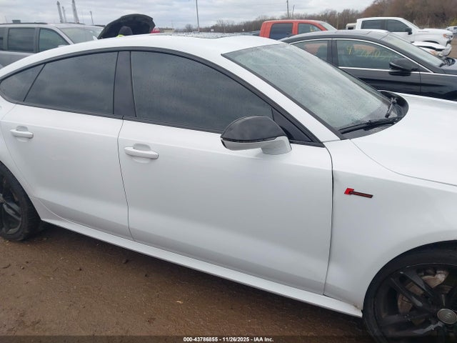 2016 Audi A7 3.0t Premium Plus მანქანა იყიდება აუქციონზე, vin: WAUWGAFC6GN038100, აუქციონის ნომერი: 43786855