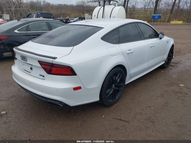2016 AUDI A7 WAUWGAFC6GN038100 Photo 3