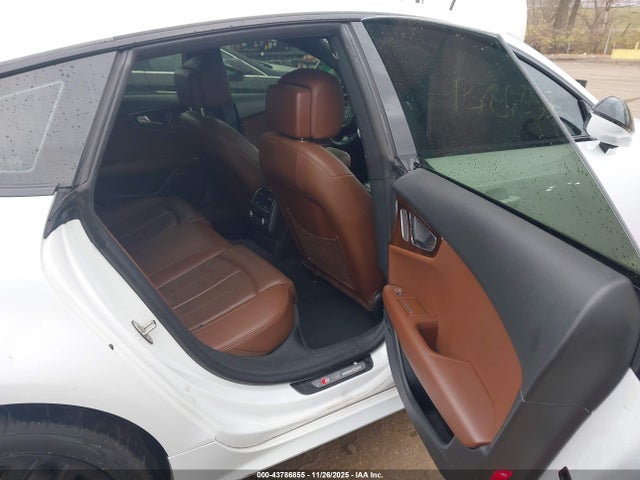 2016 AUDI A7 WAUWGAFC6GN038100 Photo 7