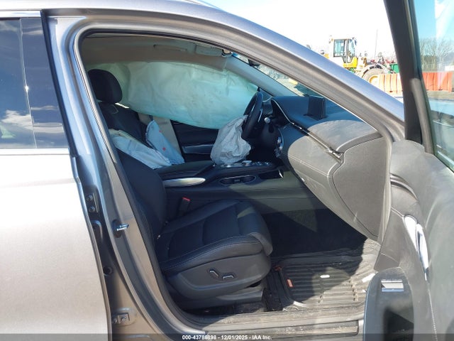 2023 GENESIS GV70 KMUMADTB7PU138167 Photo 4