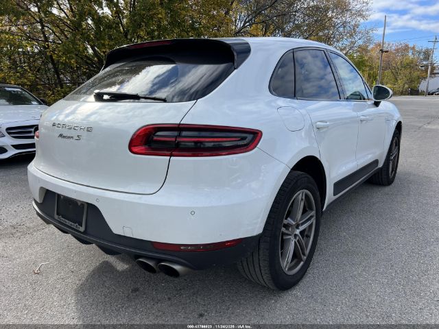 2016 PORSCHE MACAN WP1AB2A53GLB42337 Photo 3