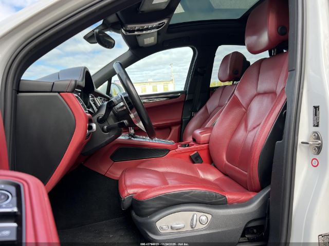 2016 PORSCHE MACAN WP1AB2A53GLB42337 Photo 4