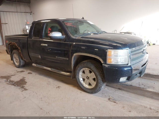 2009 CHEVROLET SILVERADO 1500 1GCEK29009Z153114