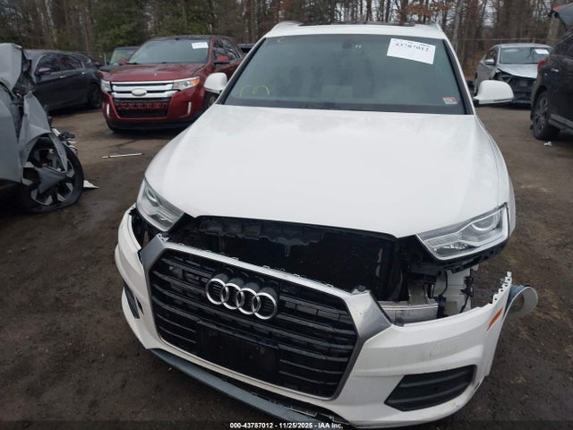 2016 Audi Q3 2.0t Premium Plus მანქანა იყიდება აუქციონზე, vin: WA1EFCFS7GR022334, აუქციონის ნომერი: 43787012