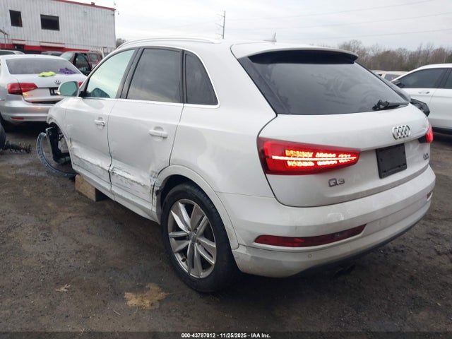 2016 AUDI Q3 WA1EFCFS7GR022334 Photo 2