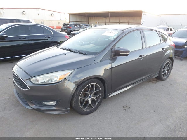 2015 FORD FOCUS 1FADP3K21FL294289 Photo 1