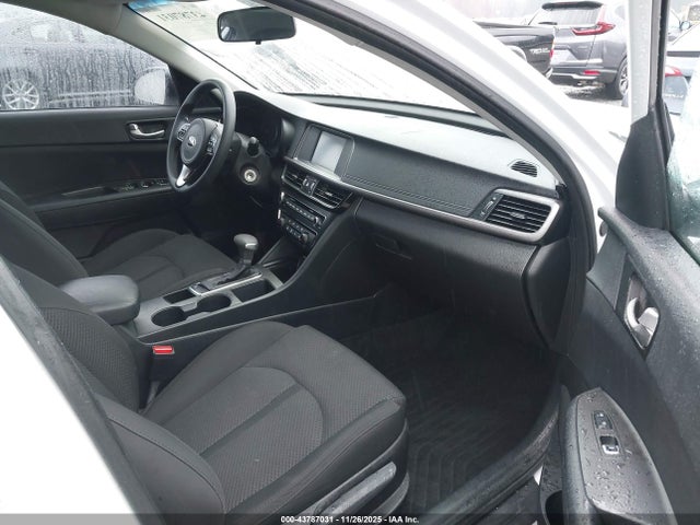KIA Optima Lx 2018 5XXGT4L34JG255737 Image 18