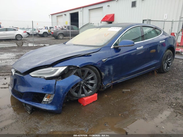 43787036 :رقم المزاد ، 5YJSA1E26LF415416 vin ، 2020 Tesla Model S Long Range Dual Motor All-wheel Drive/long Range Plus Dual Motor All-wheel Drive مزاد بيع