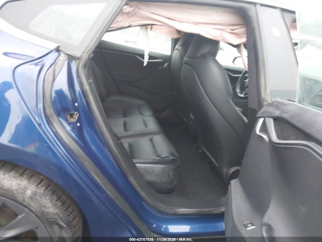 43787036 :رقم المزاد ، 5YJSA1E26LF415416 vin ، 2020 Tesla Model S Long Range Dual Motor All-wheel Drive/long Range Plus Dual Motor All-wheel Drive مزاد بيع