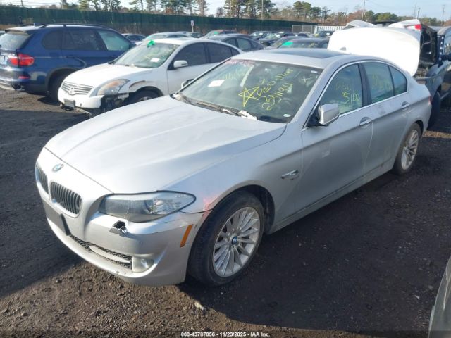 2011 BMW 535I WBAFU7C57BC876769 Photo 1