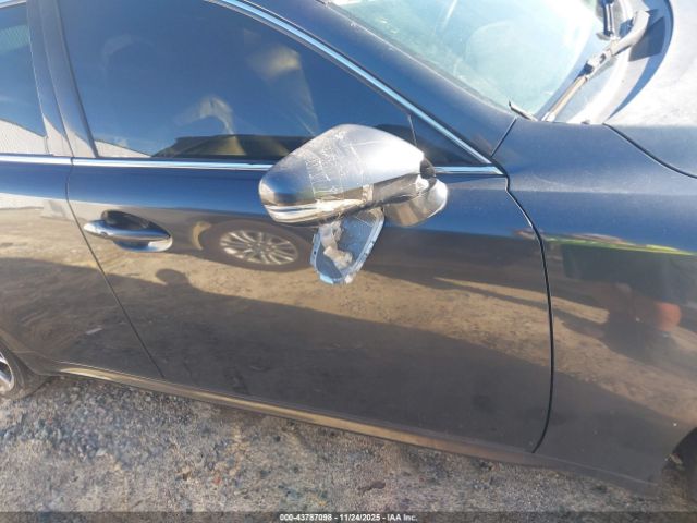 2010 LEXUS IS 250 JTHBF5C26A5111379 Photo 5