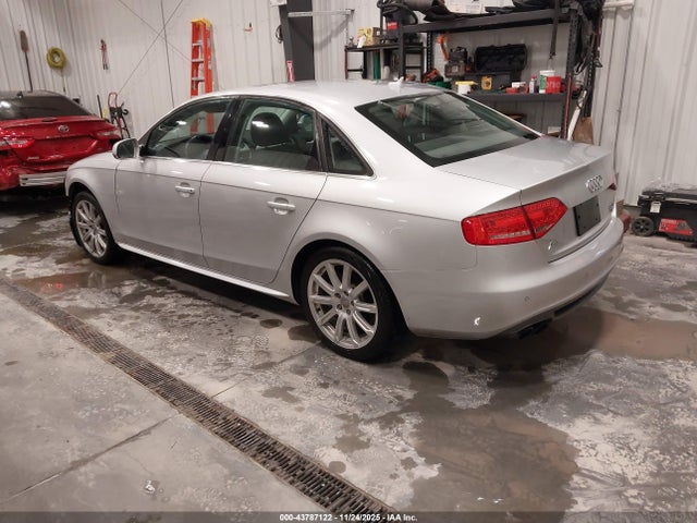2012 AUDI A4 WAUFFAFL7CN015017 Photo 2