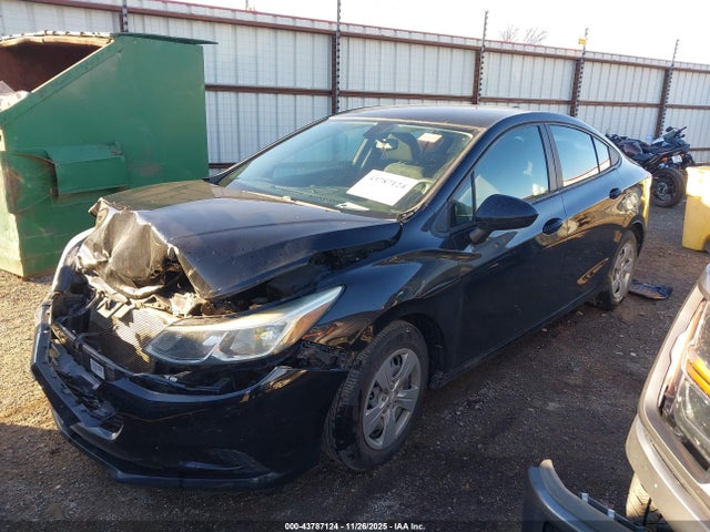 Продажа на аукционе авто 2018 Chevrolet Cruze Ls Auto, vin: 1G1BC5SM2J7136323, номер лота: 43787124