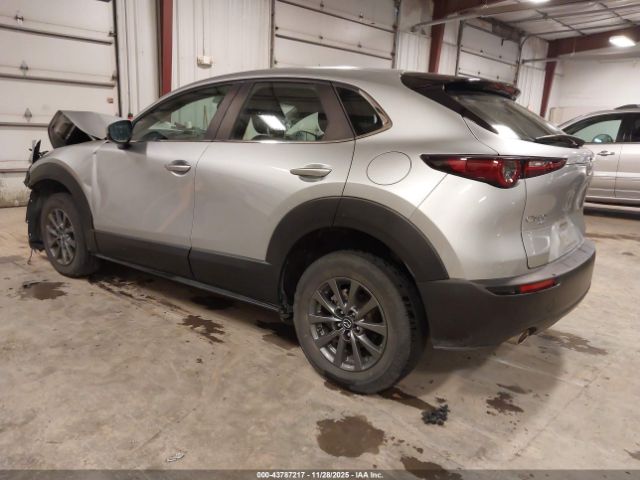2020 MAZDA CX-30 3MVDMBBL7LM130124 Photo 2