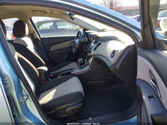 2011 CHEVROLET CRUZE 1G1PC5SH2B7144318 Photo 4