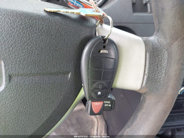 Продаж на аукціоні авто 2010 Dodge Grand Caravan Se, vin: 2D4RN4DE9AR288553, номер лоту: 43787232