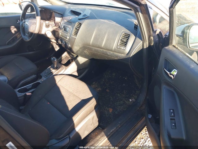 2014 KIA FORTE KNAFK4A66E5191980 Photo 4
