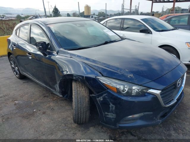 2018 MAZDA MAZDA3 3MZBN1L35JM273694 Photo 5