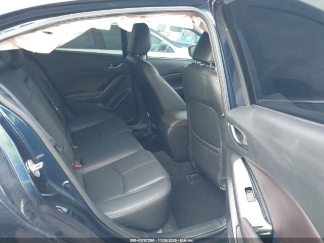 2018 MAZDA MAZDA3 3MZBN1L35JM273694 Photo 7