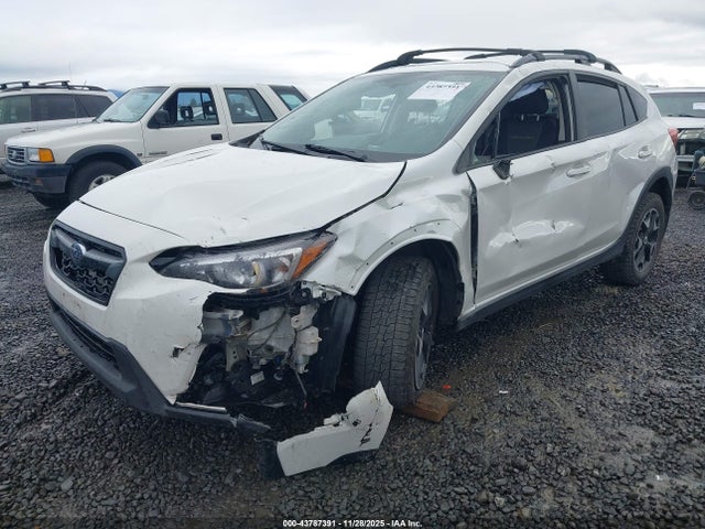 Subaru Crosstrek 2.0i Premium 2018 JF2GTADC7JH233085 Image 2