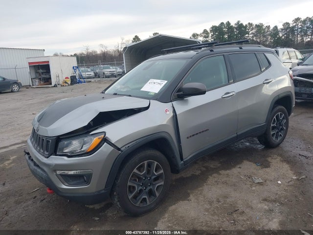 Jeep Compass Trailhawk 4x4 2019 3C4NJDDBXKT733121 Image 2