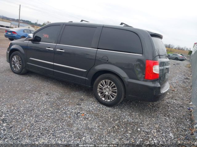 2011 CHRYSLER TOWN & COUNTRY 2A4RR6DG0BR797621 Photo 2