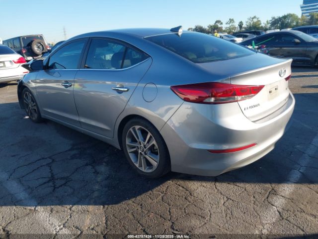 2017 HYUNDAI ELANTRA 5NPD84LF1HH128585 Photo 2