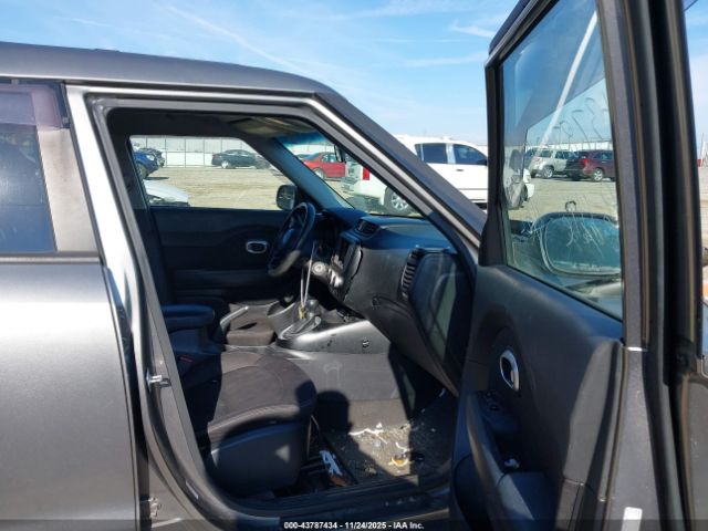 2016 KIA SOUL KNDJN2A23G7308945 Photo 4