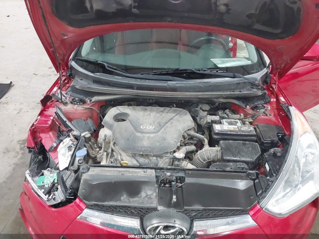 2012 Hyundai Veloster Base W/red/black მანქანა იყიდება აუქციონზე, vin: KMHTC6AD2CU053221, აუქციონის ნომერი: 43787505