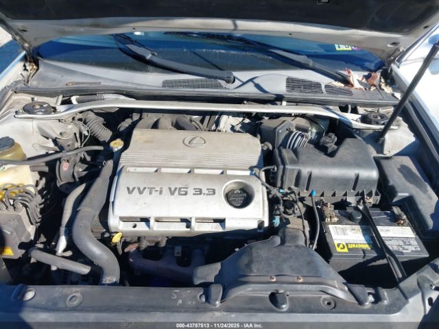 2004 LEXUS ES 330 JTHBA30G845030357 Photo 9