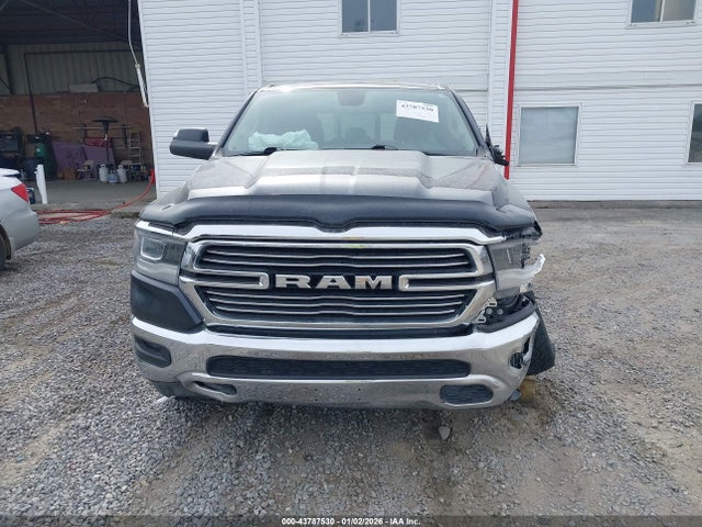 43787530 :رقم المزاد ، 1C6SRFJT7KN738658 vin ، 2019 Ram 1500 Laramie  4x4 5'7 Box مزاد بيع