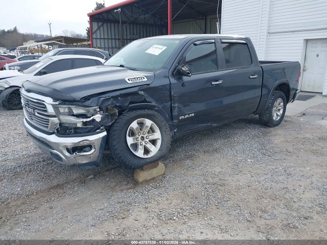 43787530 :رقم المزاد ، 1C6SRFJT7KN738658 vin ، 2019 Ram 1500 Laramie  4x4 5'7 Box مزاد بيع