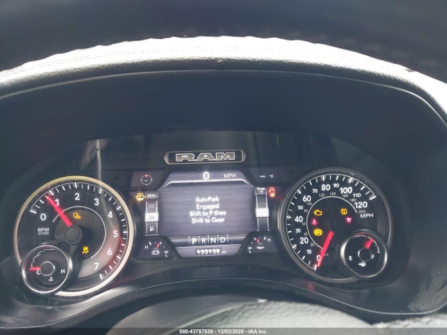 43787530 :رقم المزاد ، 1C6SRFJT7KN738658 vin ، 2019 Ram 1500 Laramie  4x4 5'7 Box مزاد بيع