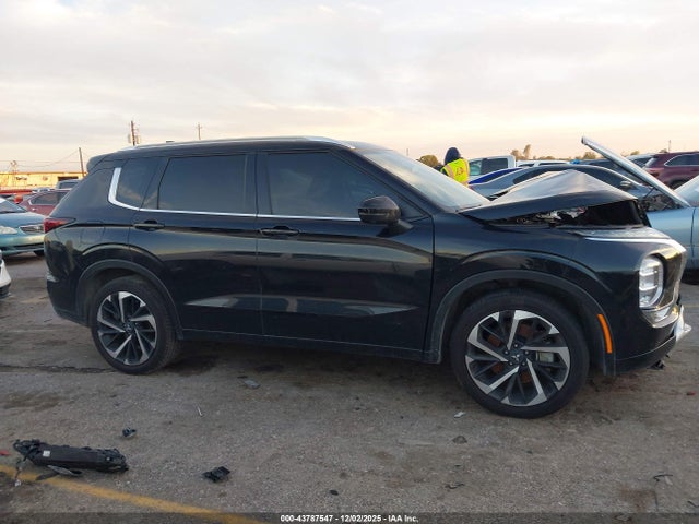 Продаж на аукціоні авто 2024 Mitsubishi Outlander Sel 2.5 2wd/sel Black Edition 2wd, vin: JA4J3WA87RZ009493, номер лоту: 43787547
