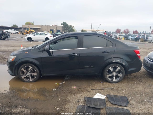 Chevrolet Sonic Premier Auto 2017 1G1JF5SB4H4135476 Image 14