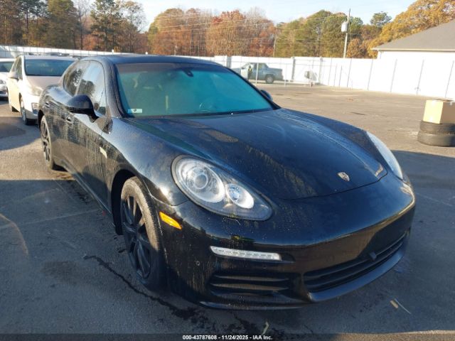 2016 PORSCHE PANAMERA WP0AA2A71GL001143
