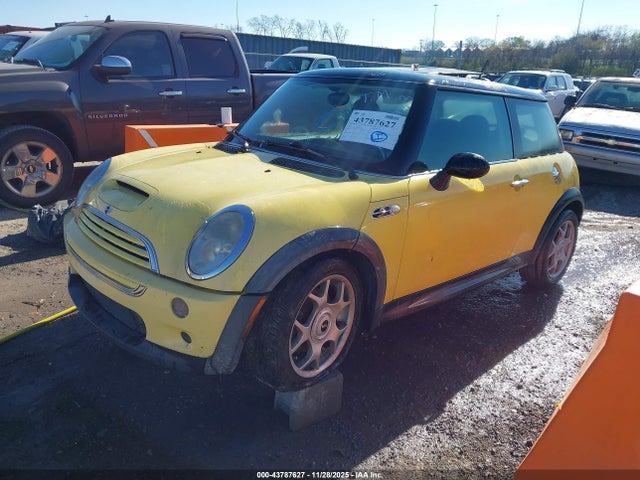 2003 MINI COOPER S WMWRE33463TD61423 Photo 1
