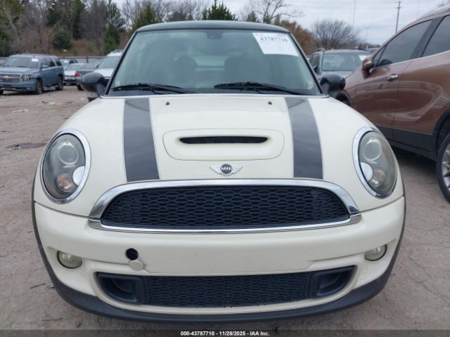 2011 MINI COOPER S WMWSV3C57BTY12719 Photo 5