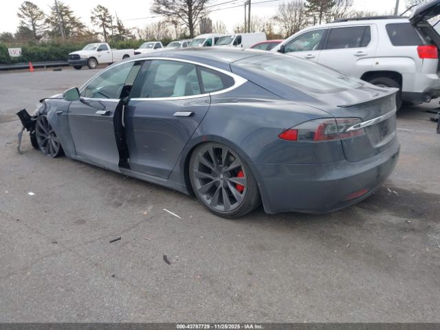 2020 TESLA MODEL S 5YJSA1E47LF358287 Photo 2