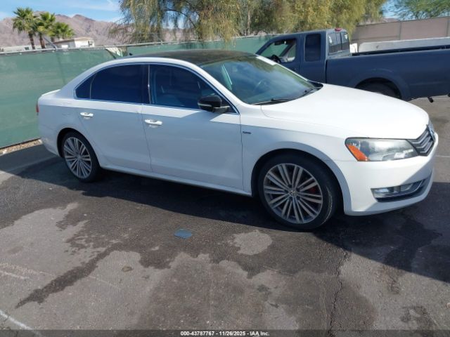 2015 VOLKSWAGEN PASSAT 1VWBT7A32FC061632 Photo 5