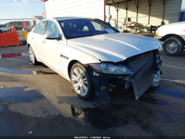 2017 JAGUAR XF SAJBD4BV8HCY45493