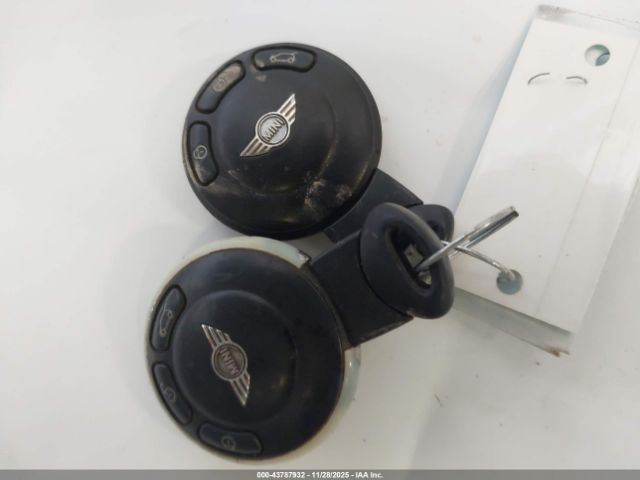 2009 MINI COOPER WMWMF33509TU70806 Photo 10