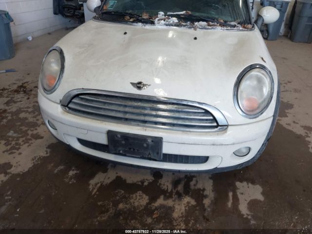 2009 MINI COOPER WMWMF33509TU70806 Photo 5