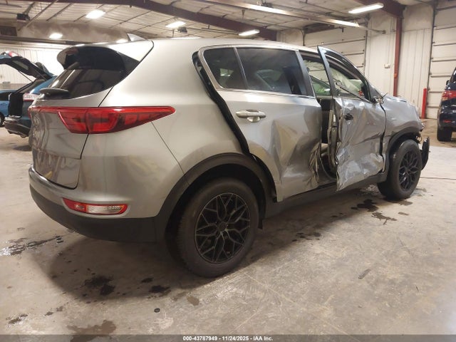 2019 Kia Sportage Lx მანქანა იყიდება აუქციონზე, vin: KNDPMCAC6K7579096, აუქციონის ნომერი: 43787949