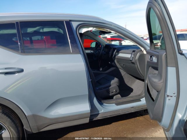 2020 VOLVO XC40 YV4AC2HK7L2262164 Photo 4