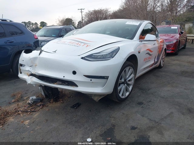 2018 TESLA MODEL 3 5YJ3E1EAXJF006476 Photo 1
