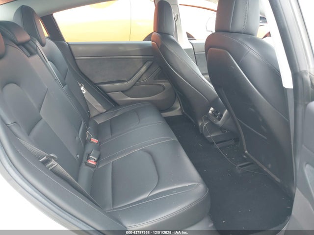 2018 TESLA MODEL 3 5YJ3E1EAXJF006476 Photo 7