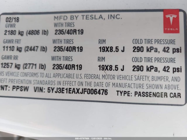 2018 TESLA MODEL 3 5YJ3E1EAXJF006476 Photo 8